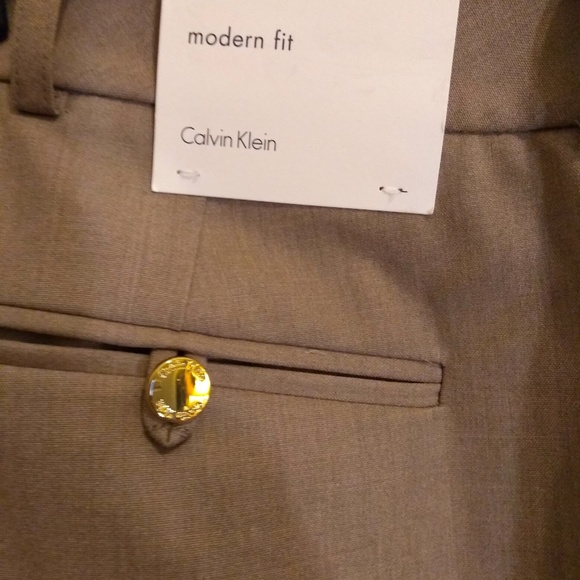 Calvin Klein Pants Suit - Picture 7 of 7